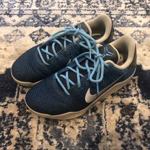 Nike Other - Nike Kobe’s Boys 6Y